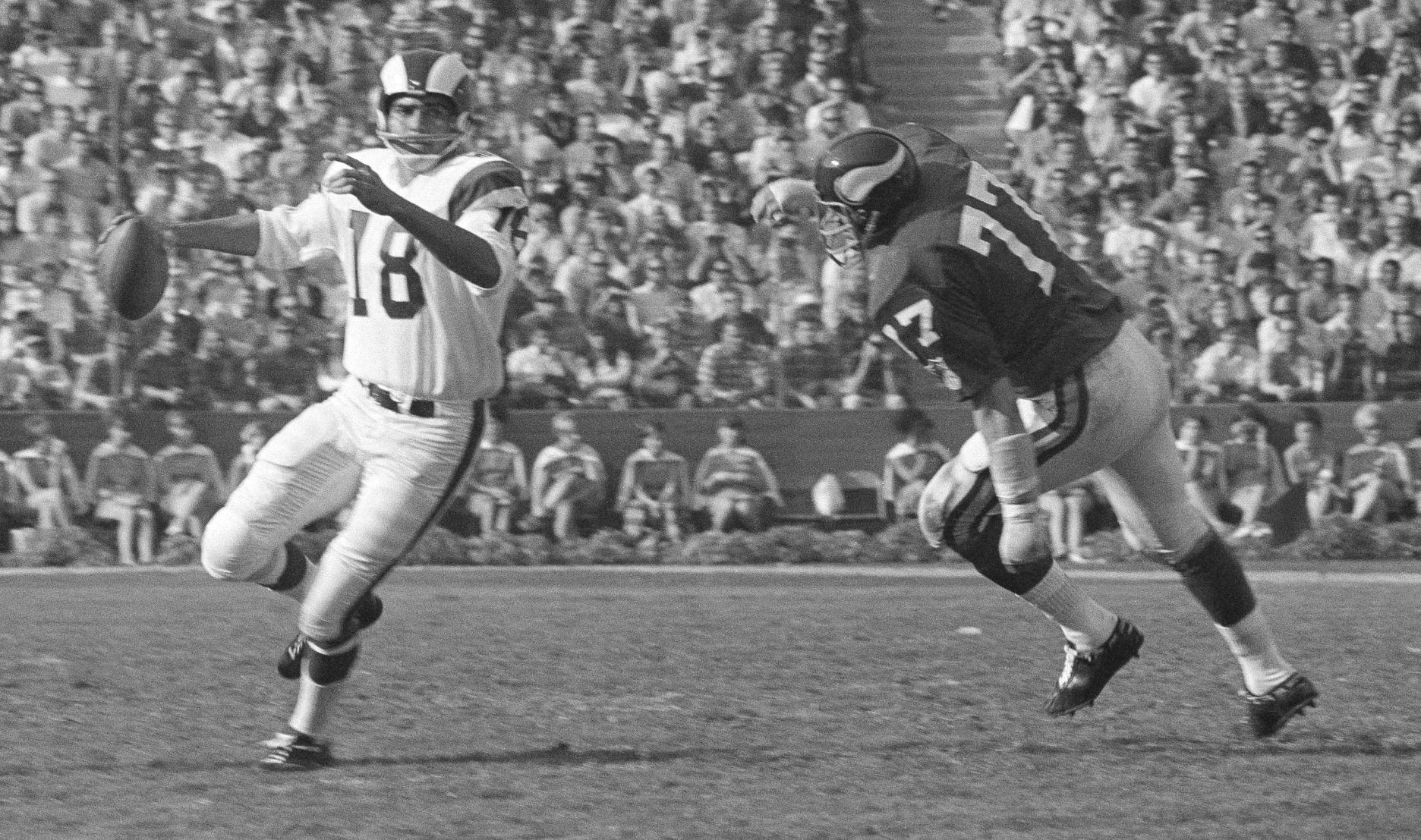 Roman Gabriel wins MVP in 1969